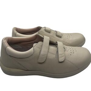 Drew leather Velcro strap shoes Drew Lotus Women's Oxford 11 N retail $160​